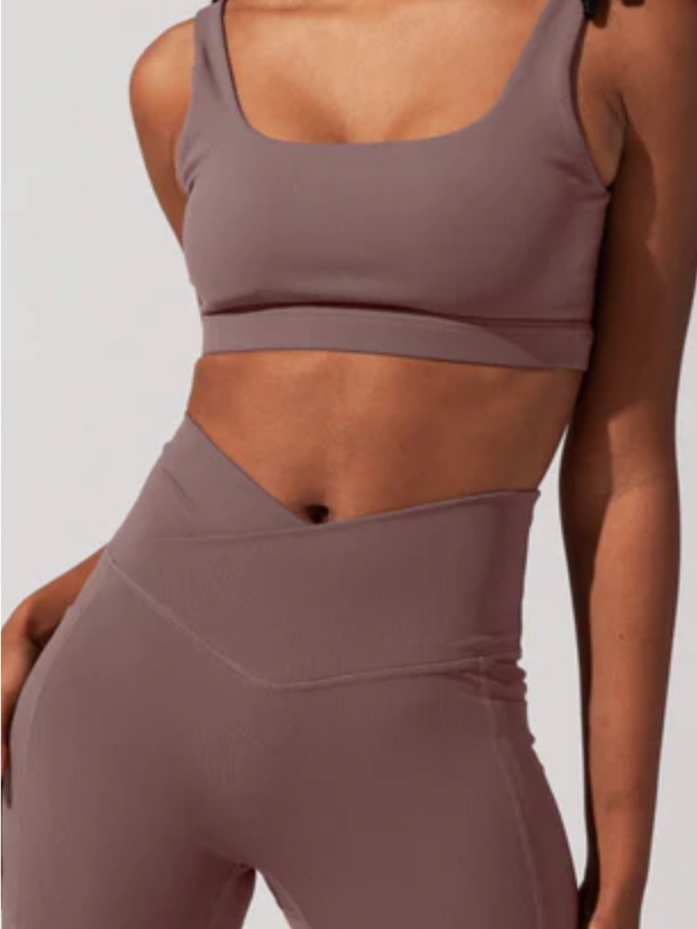 Popflex crisscross leggings with pockets